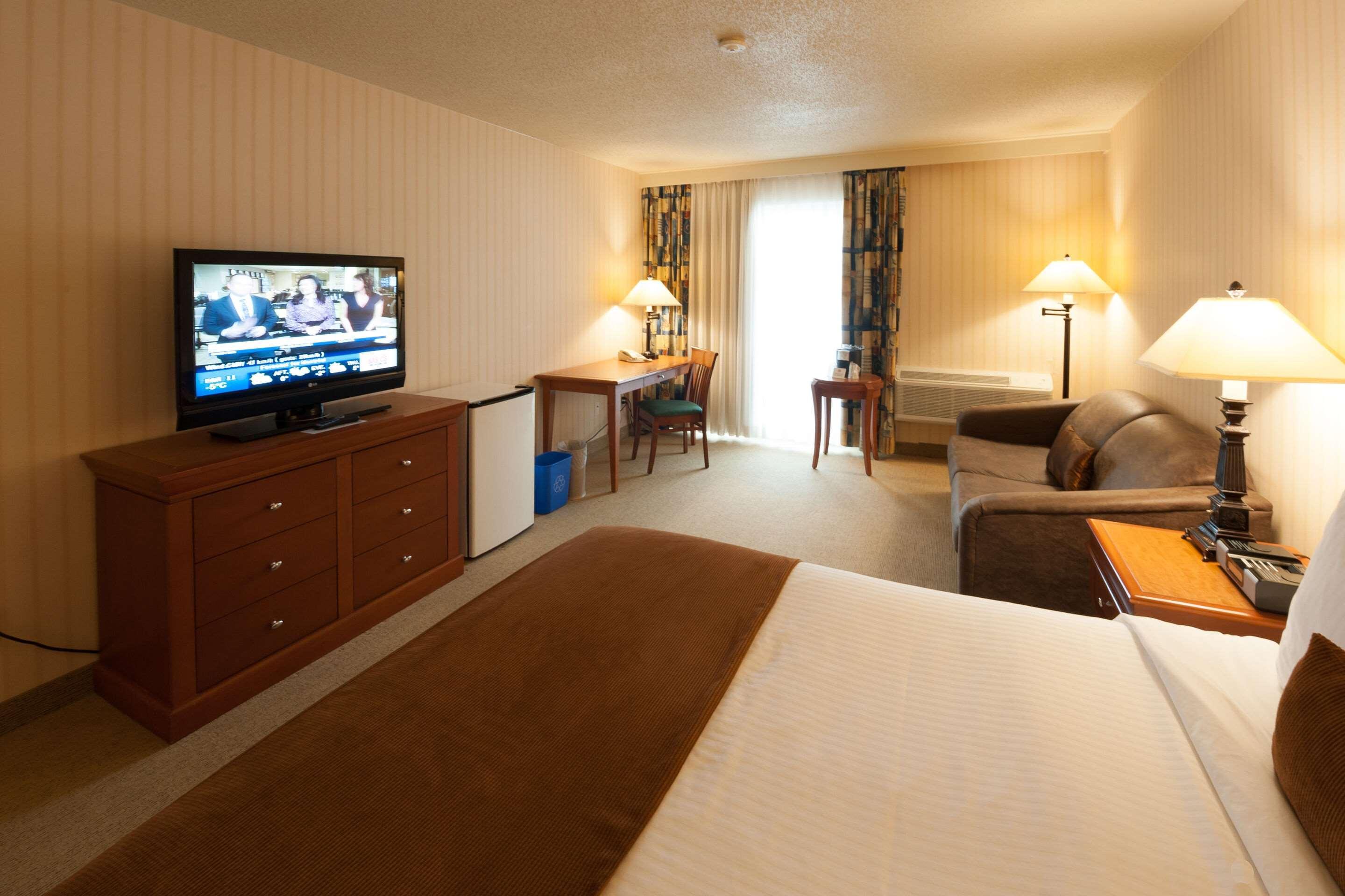 Pinestone Resort, Conference Centre, Spa & Golf Course Haliburton Ngoại thất bức ảnh