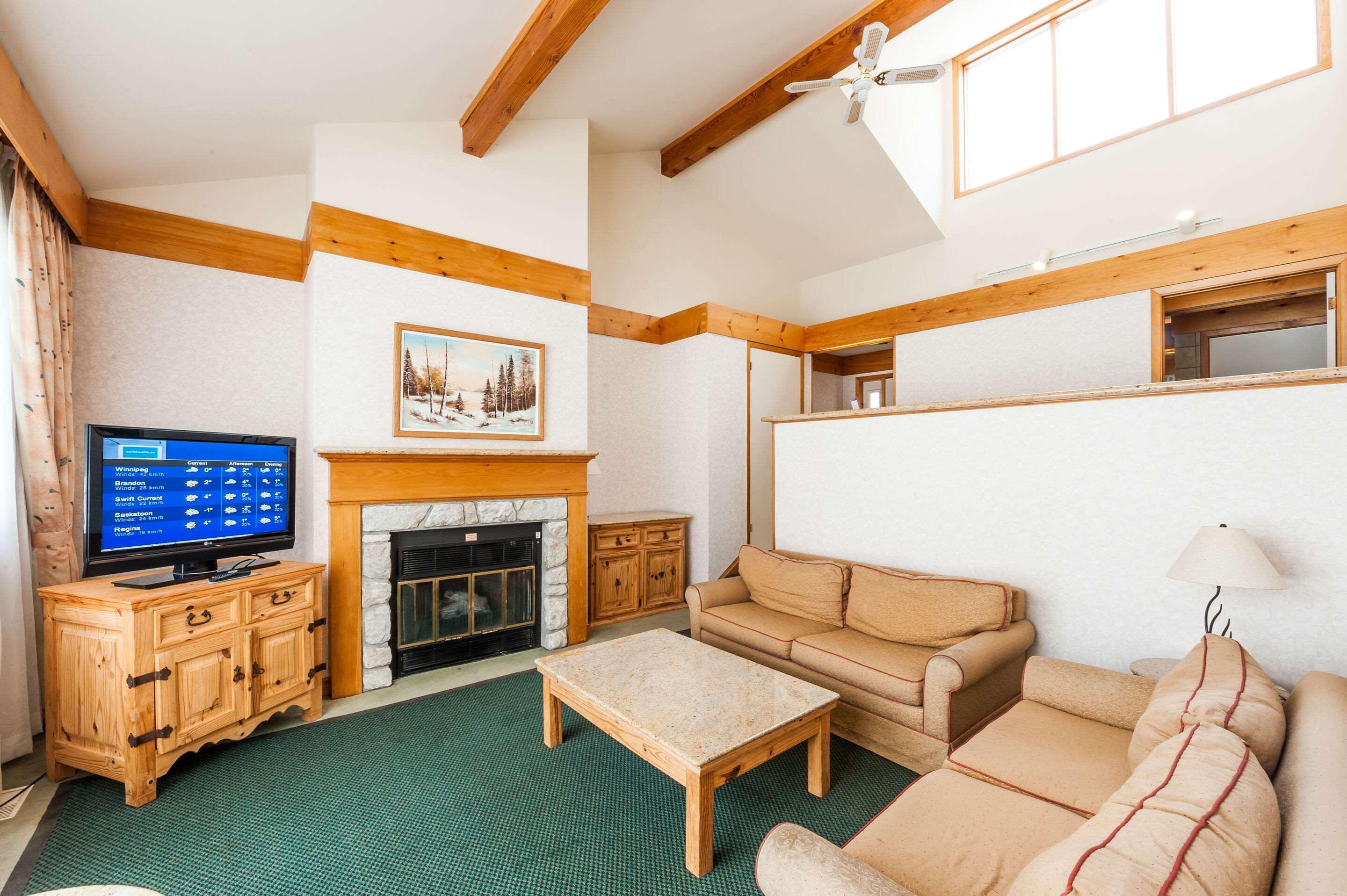 Pinestone Resort, Conference Centre, Spa & Golf Course Haliburton Ngoại thất bức ảnh