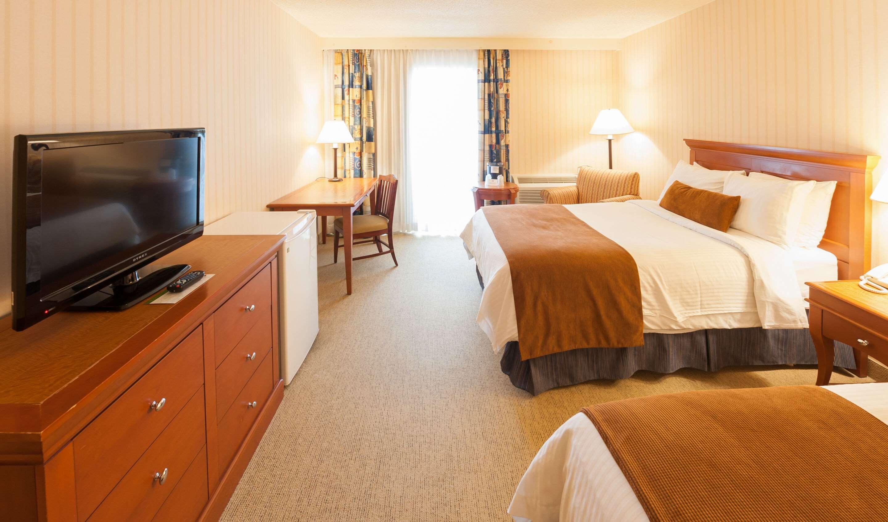 Pinestone Resort, Conference Centre, Spa & Golf Course Haliburton Ngoại thất bức ảnh