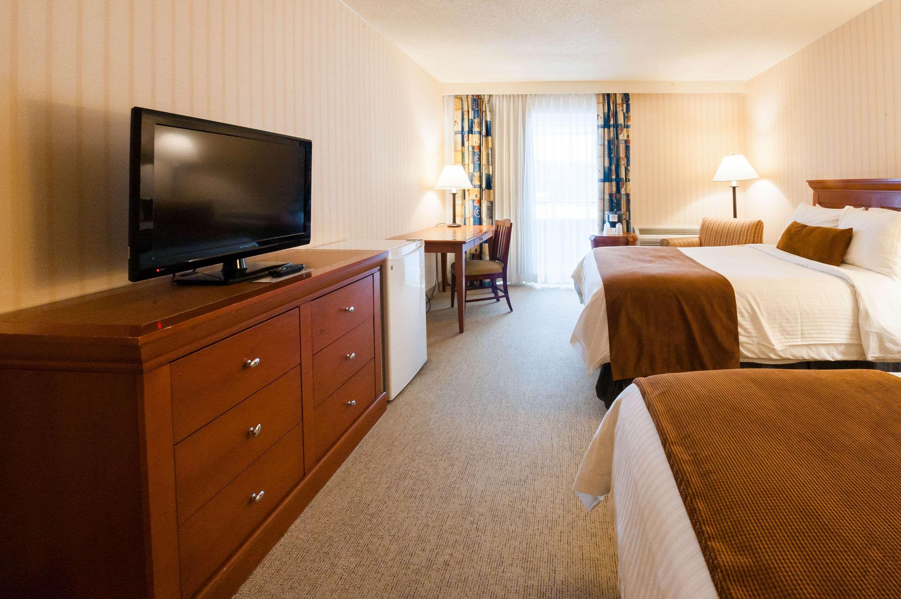 Pinestone Resort, Conference Centre, Spa & Golf Course Haliburton Ngoại thất bức ảnh